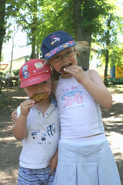 2-07Distroff Fete du Parc 8.jpg - Elles sont bonnes les galettes Louis et Justine ?